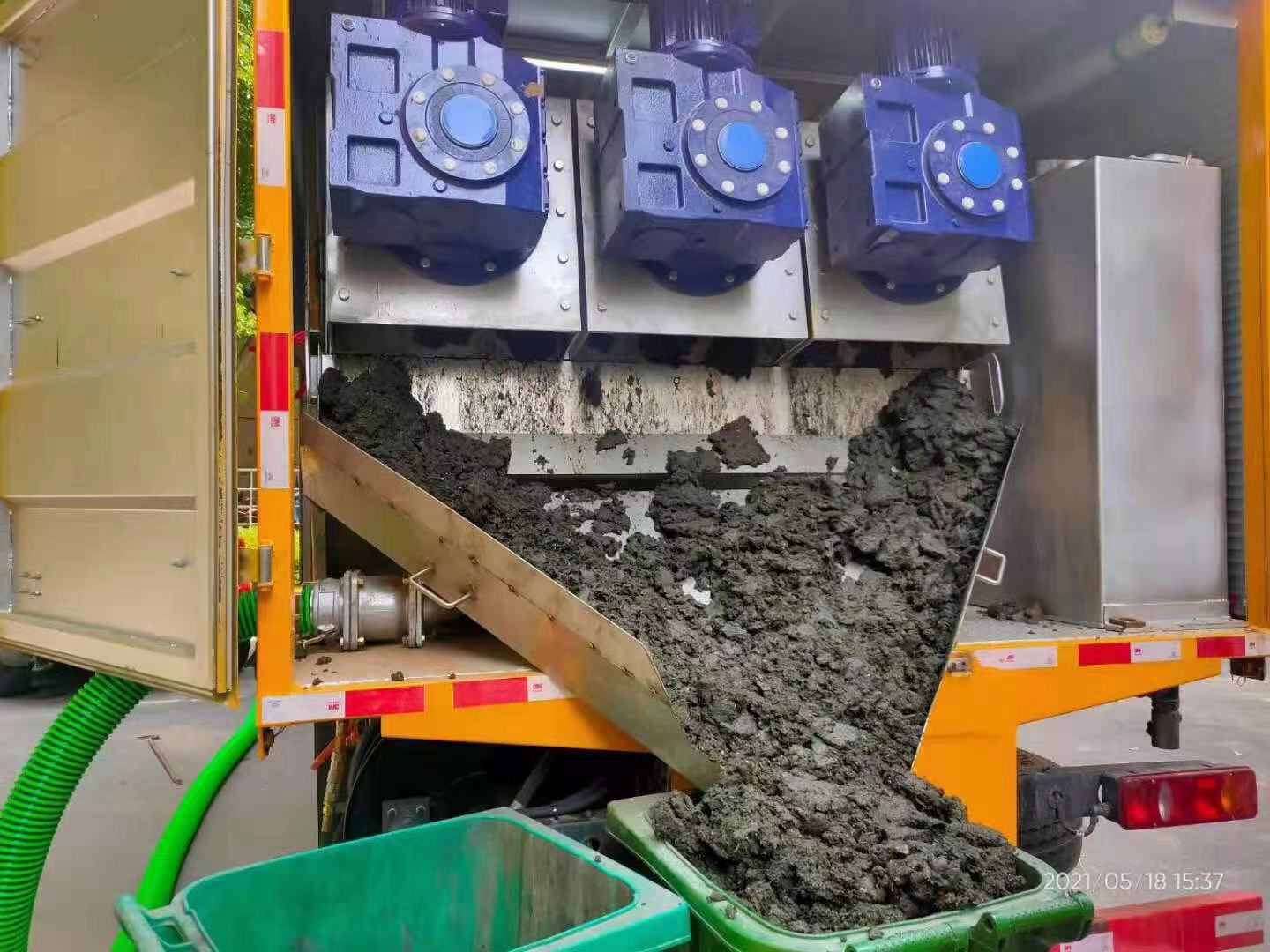 彝良化粪池清掏城市维护站-泥浆净化干湿分离处理